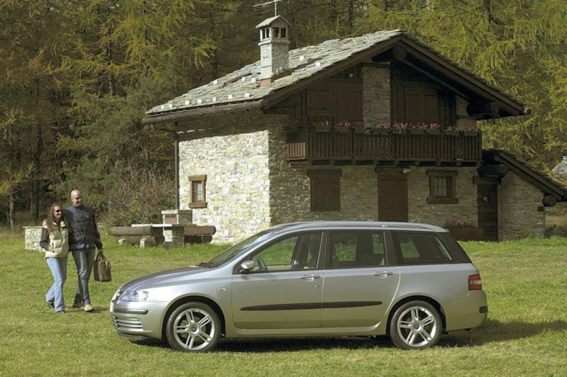 Fiat Stilo Station Wagon 1.9 MJT 16V Multi Wagon Dynamic Van (N1)