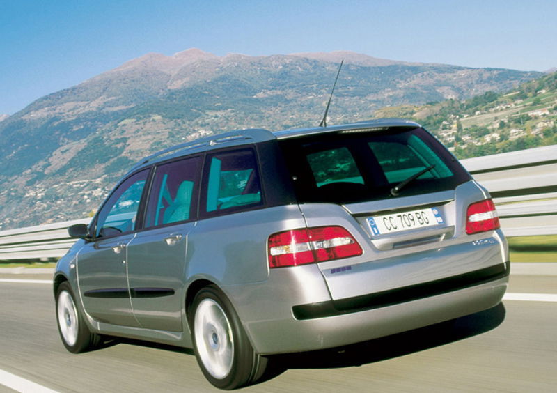 Fiat Stilo Station Wagon (2002-09) (17)