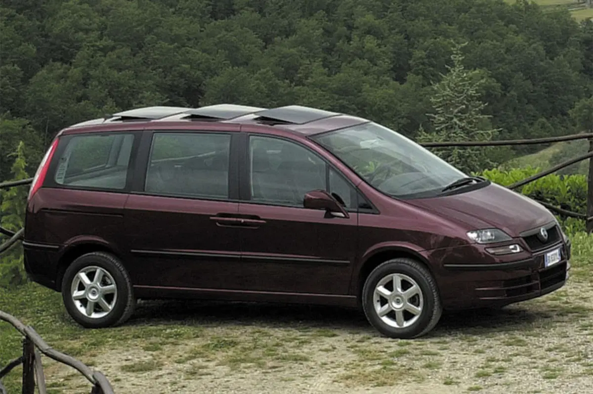 Fiat Ulysse 2.0 MJT 136 CV Emotion (5)