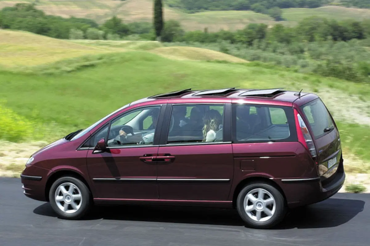 Fiat Ulysse 2.0 MJT 136 CV Emotion (6)