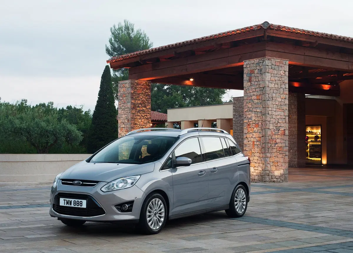 Ford C-Max 1.5 TDCi 120CV Powershift Start&Stop Business (19)