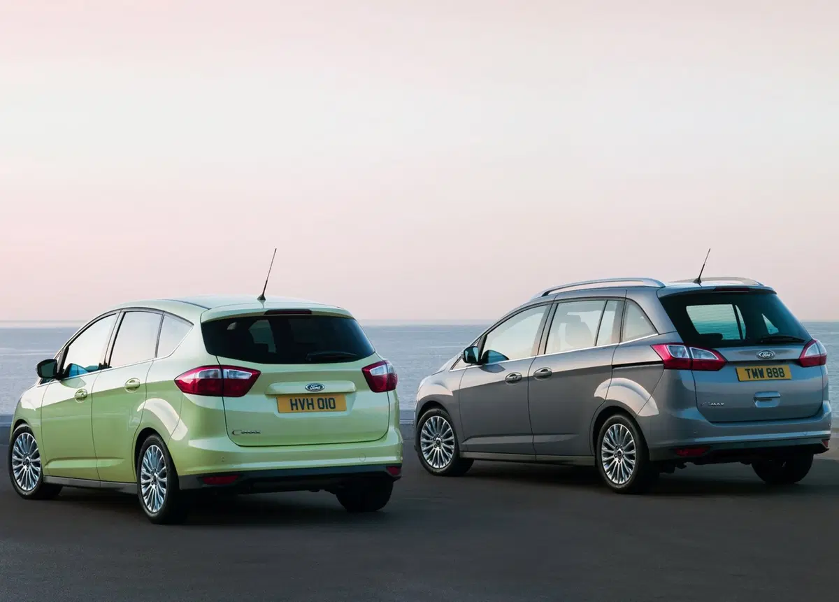 Ford C-Max 1.5 TDCi 120CV Powershift Start&Stop Business (35)