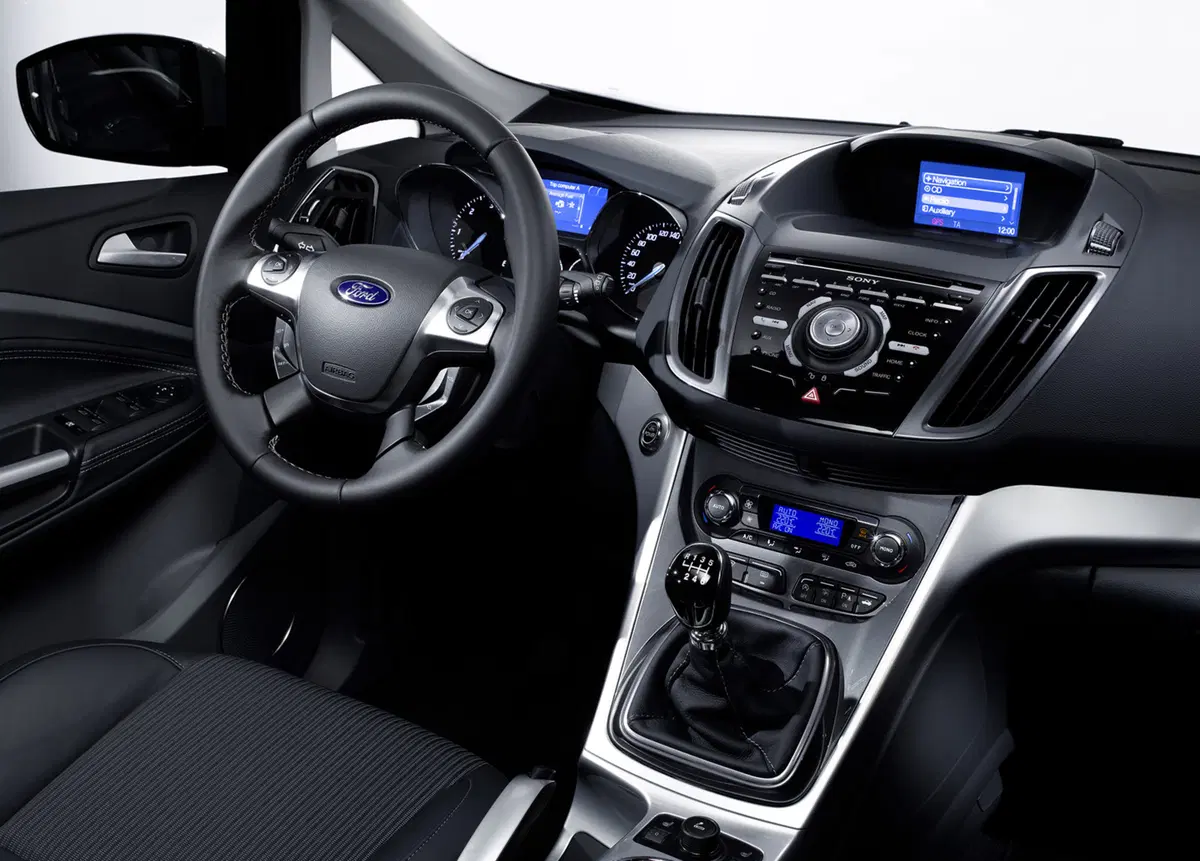 Ford C-Max 1.5 TDCi 120CV Powershift Start&Stop Business (37)