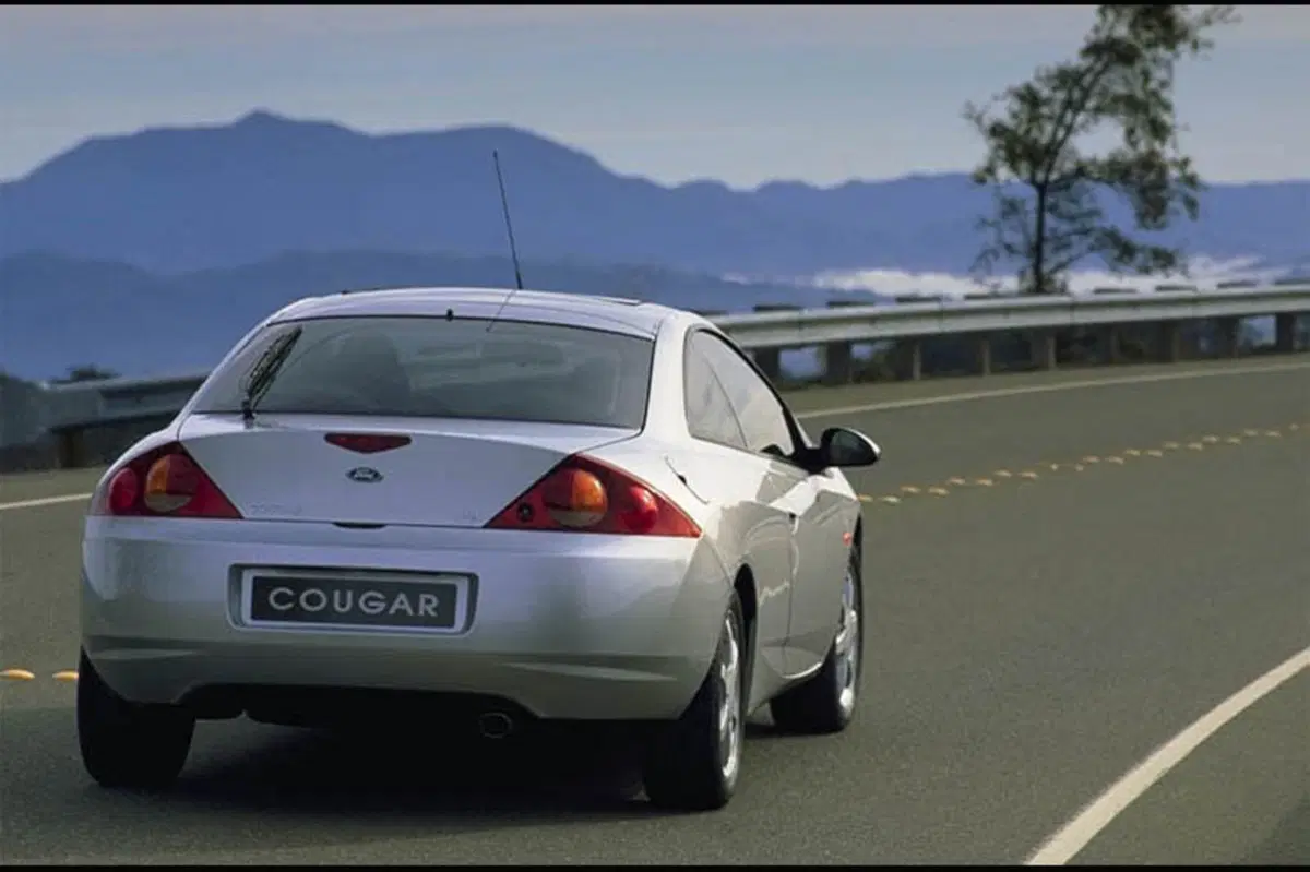 Ford Cougar (1998-00) (6)