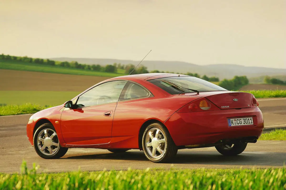 Ford Cougar (1998-00) (8)