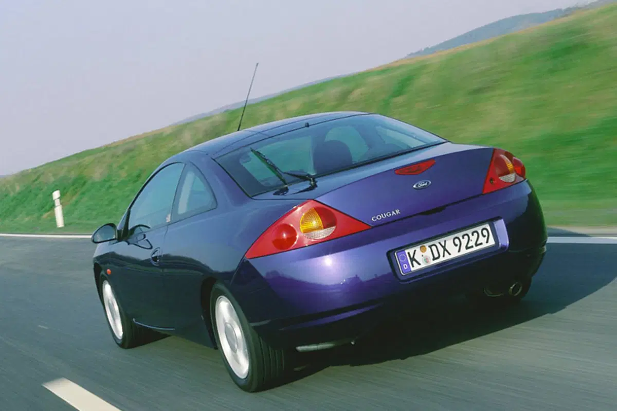 Ford Cougar (1998-00) (9)