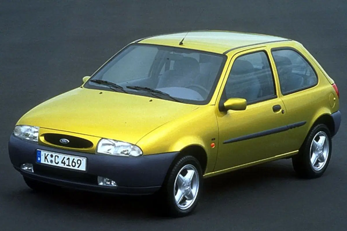 Ford Fiesta (1995-02) (7)