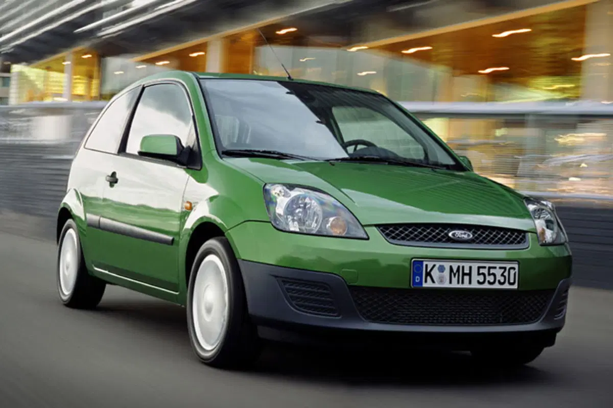 Ford Fiesta (2002-08) (11)
