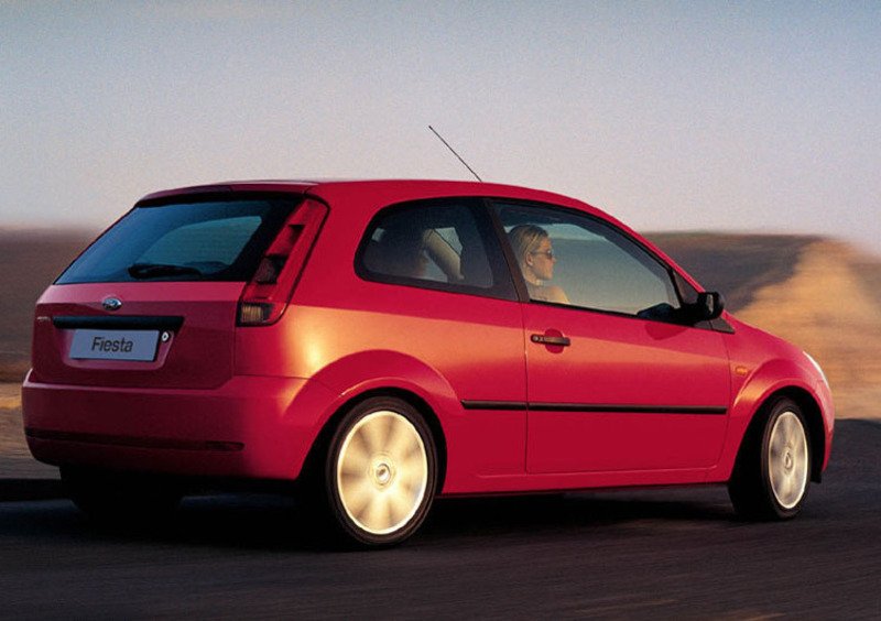 Ford Fiesta (2002-08) (30)