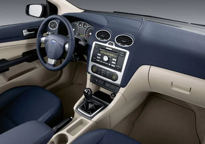 Ford Focus (2003-08) (16)
