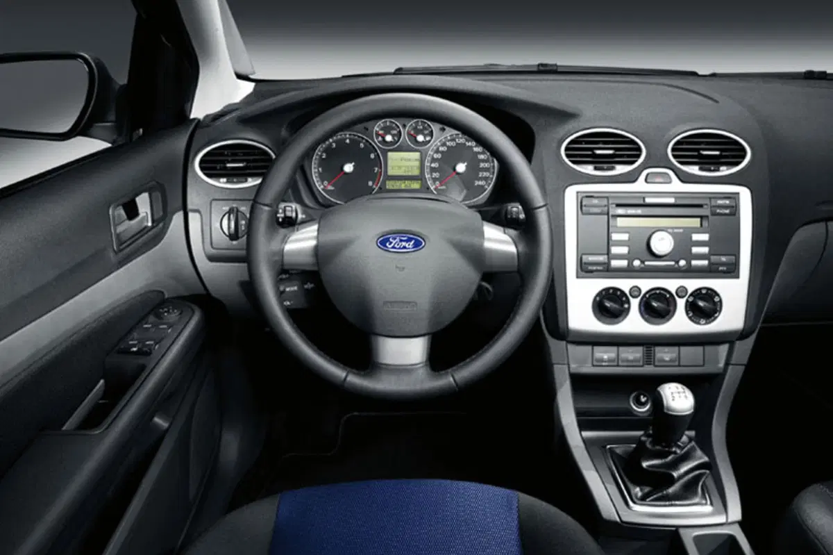 Ford Focus (2003-08) (17)