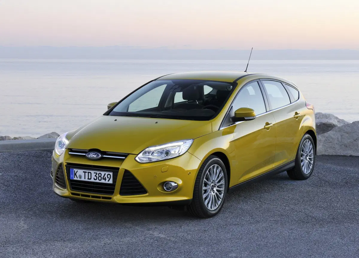 Ford Focus 1.6 120 CV GPL (3)