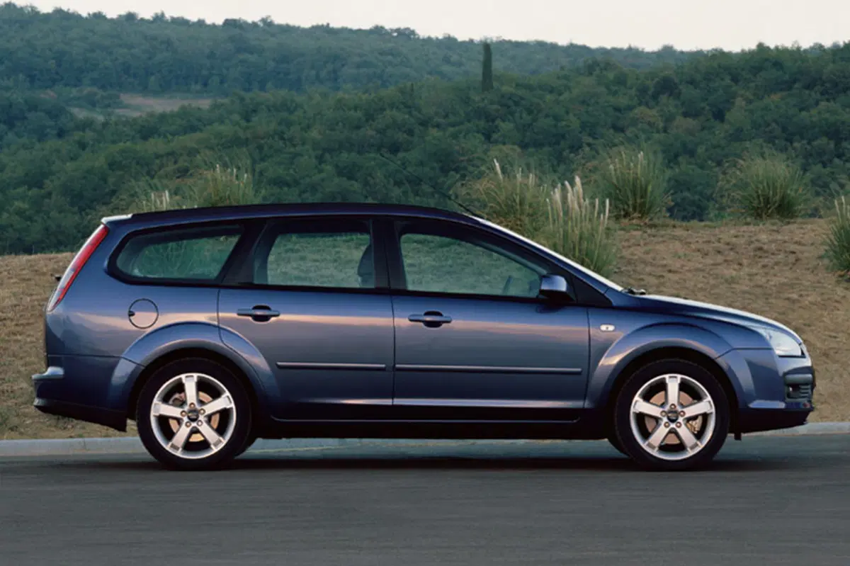 Ford Focus Station Wagon (2004-08) (4)