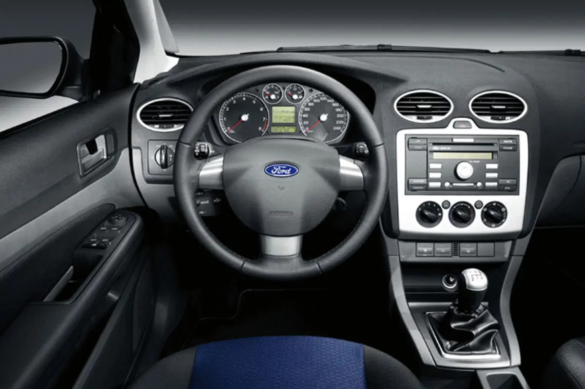 Ford Focus Station Wagon (2004-08) (10)