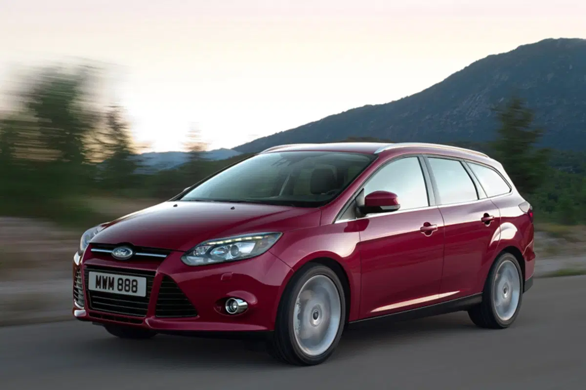 Ford Focus Station Wagon 1.5 EcoBoost 150 CV Start&Stop SW ST Line Business (6)