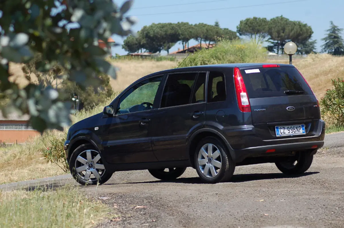 Ford Fusion (2002-12) (5)