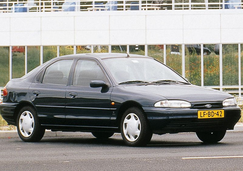 Ford Mondeo (1993-96) (4)