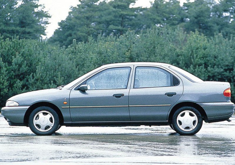 Ford Mondeo (1993-96) (5)