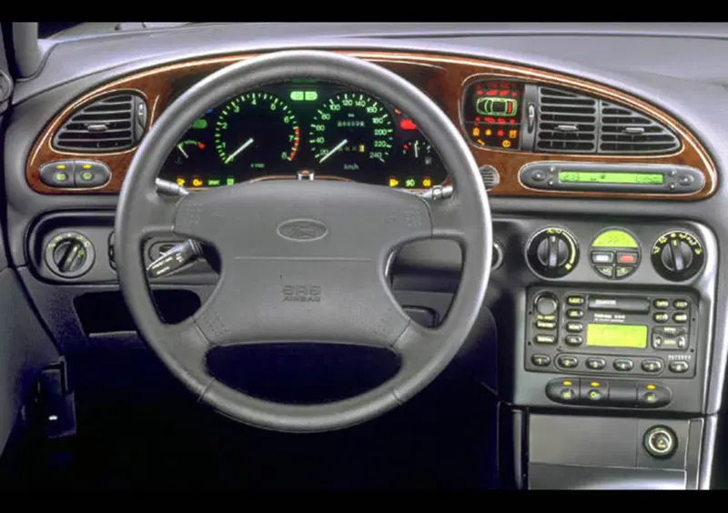 Ford Mondeo (1996-00) (4)