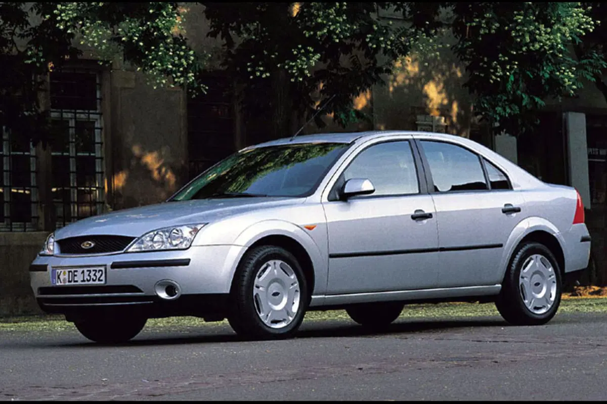 Ford Mondeo (2000-07) (5)