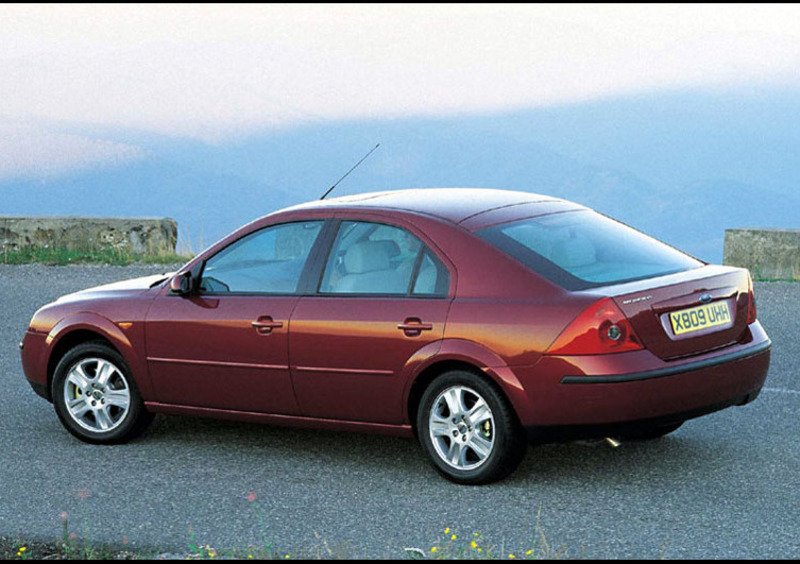 Ford Mondeo (2000-07) (7)