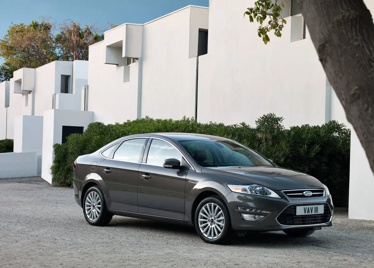 Ford Mondeo (2007-14) (8)