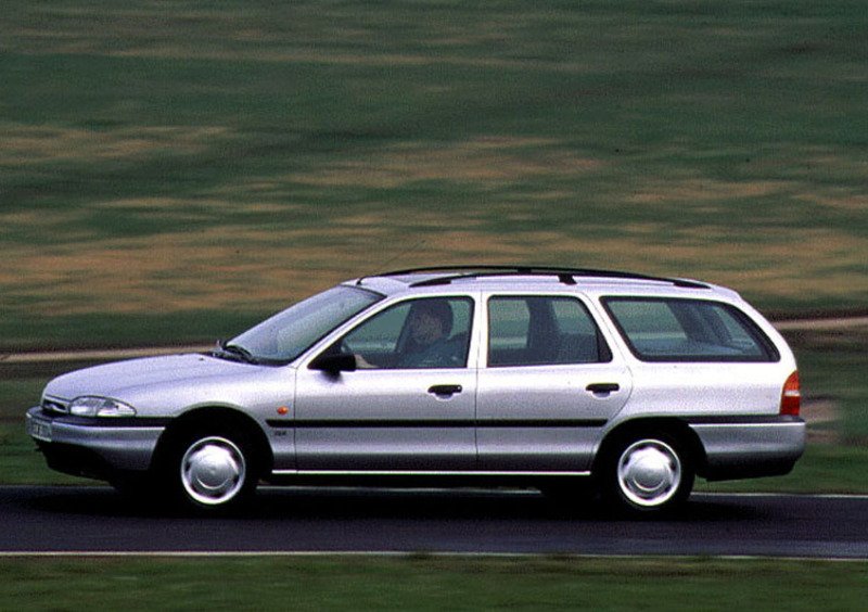 Ford Mondeo Station Wagon (1993-97) (3)