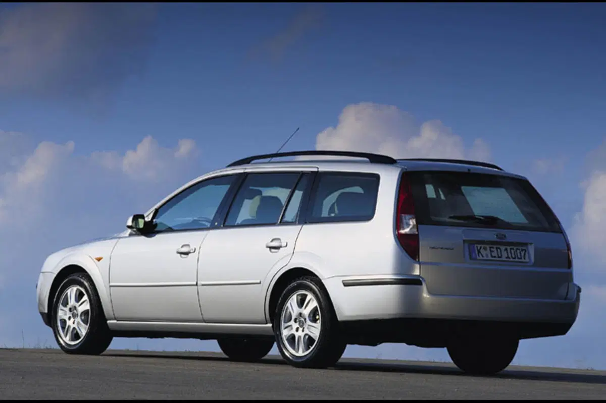 Ford Mondeo Station Wagon (2000-07) (4)