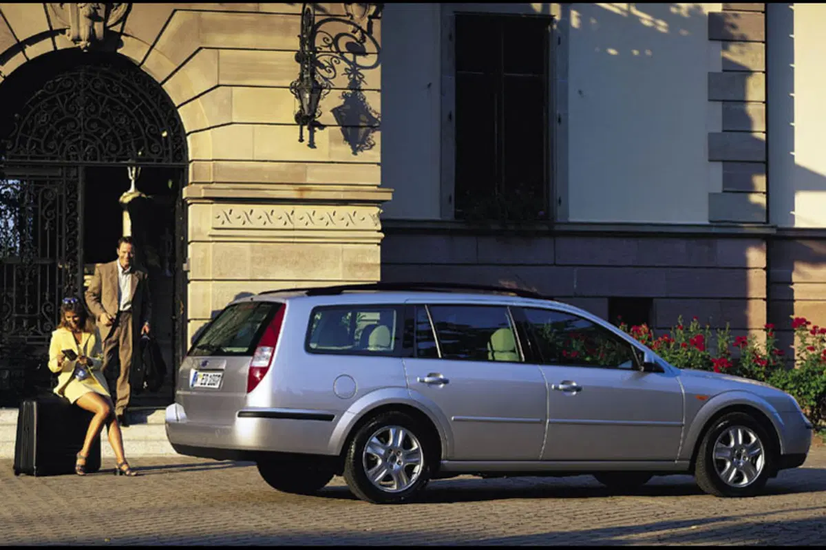 Ford Mondeo Station Wagon (2000-07) (5)