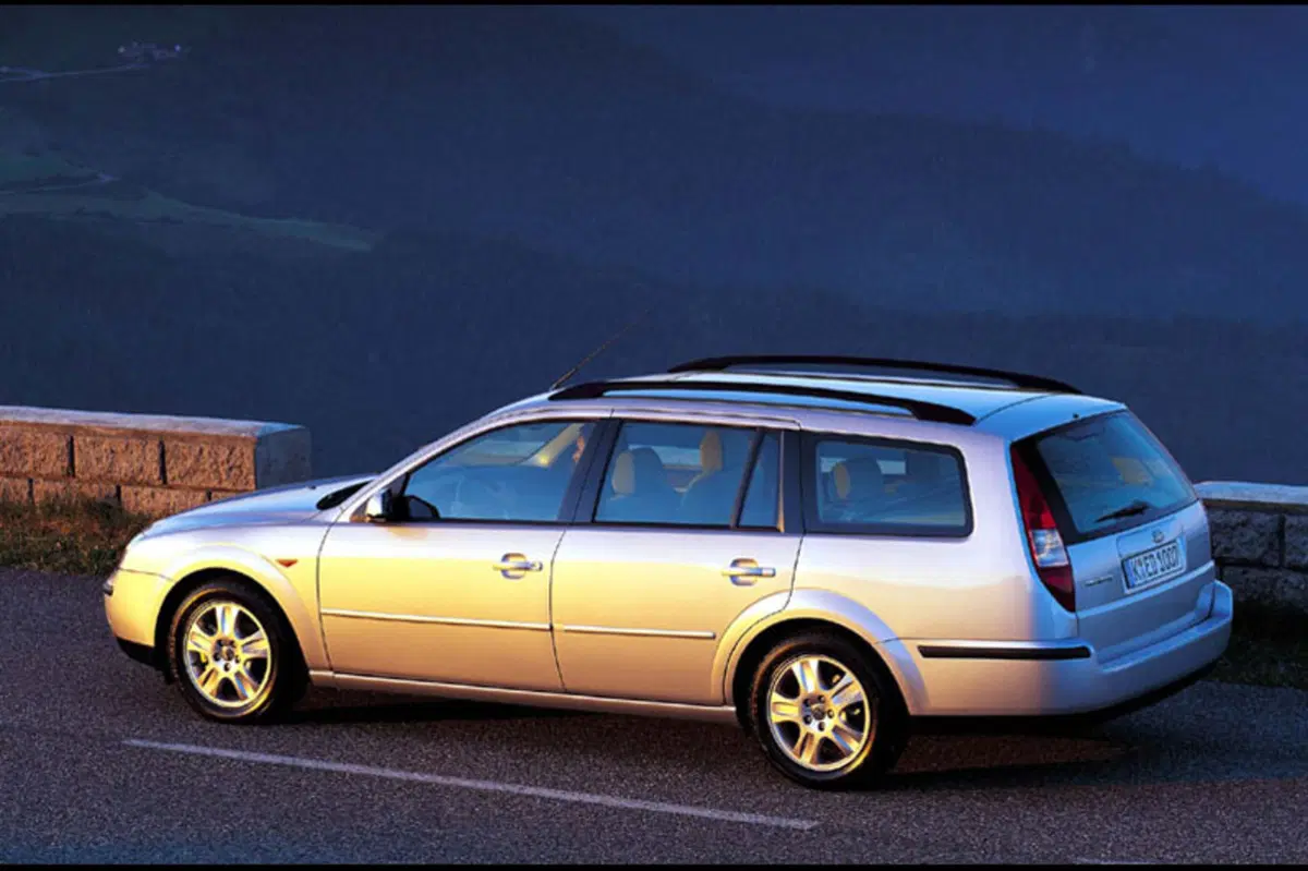 Ford Mondeo Station Wagon (2000-07) (6)