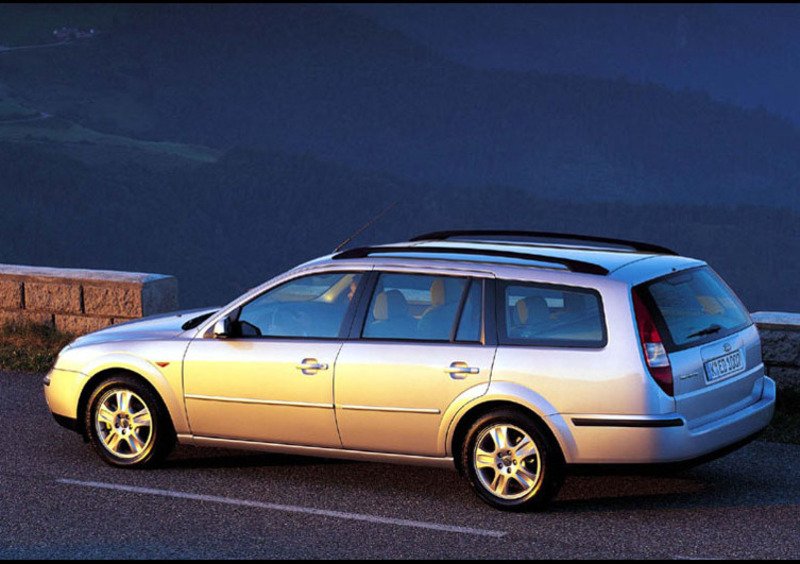 Ford Mondeo Station Wagon (2000-07) (6)