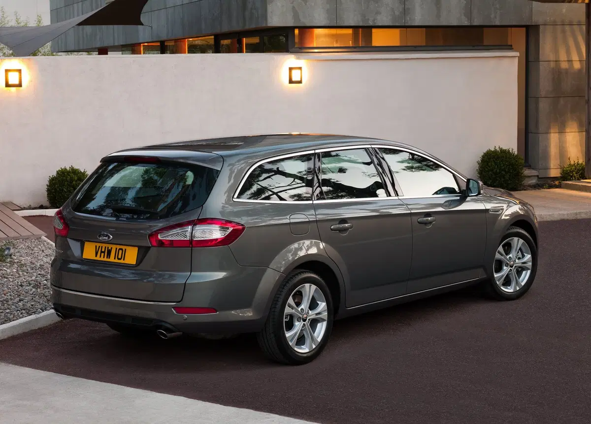 Ford Mondeo Station Wagon (2007-14) (10)