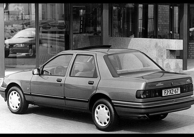 Ford Sierra (1982-94) (4)