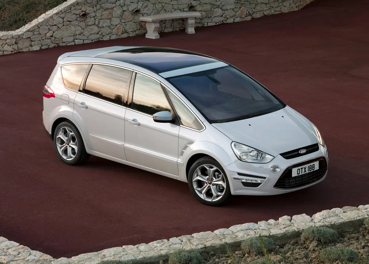 Ford S-Max 2.0 TDCi 140CV Titanium (5)