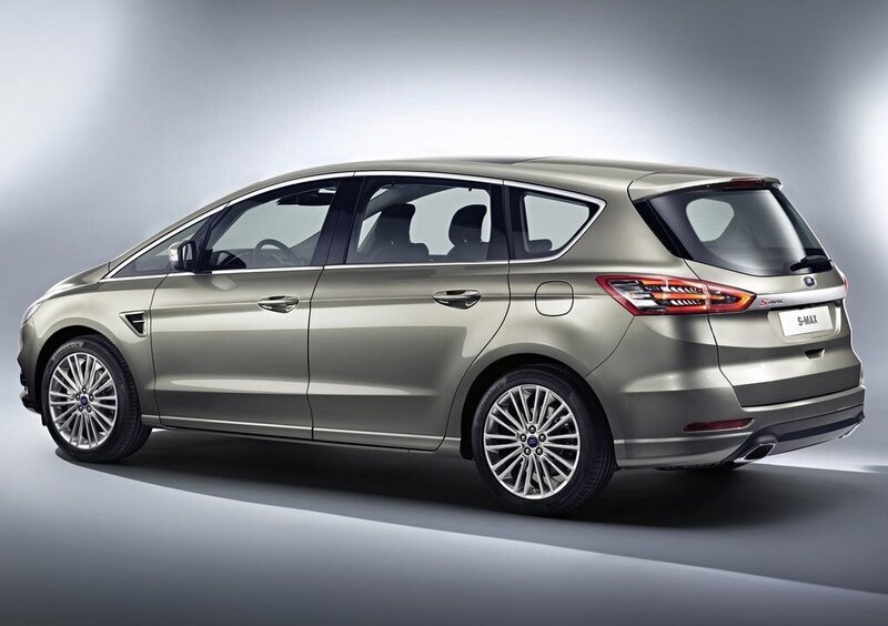Ford S-Max (2015-23) (39)