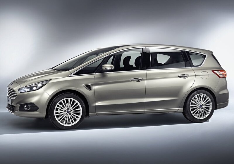 Ford S-Max (2015-23) (41)