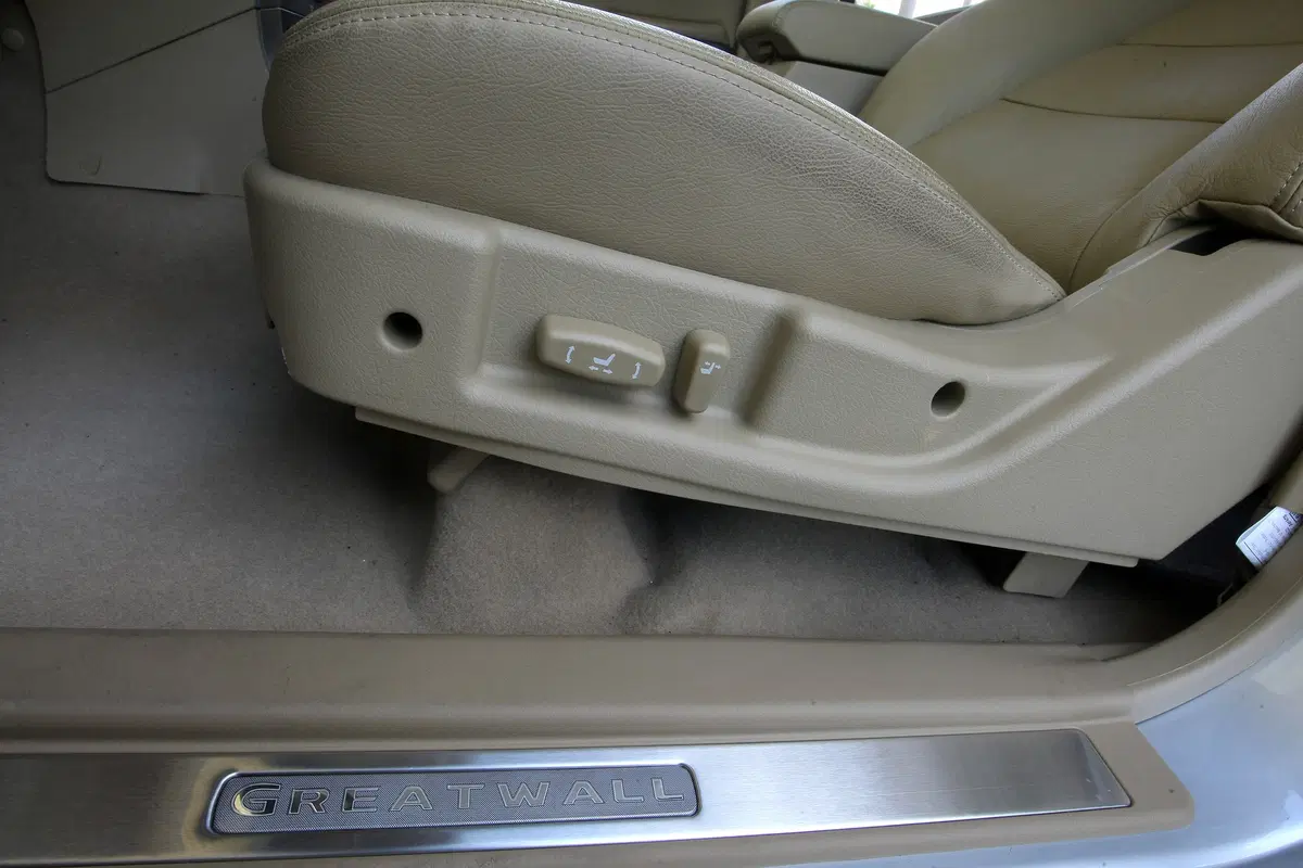 Great Wall Hover 5 Hover 5 2.4 4x4 Super Luxury (17)