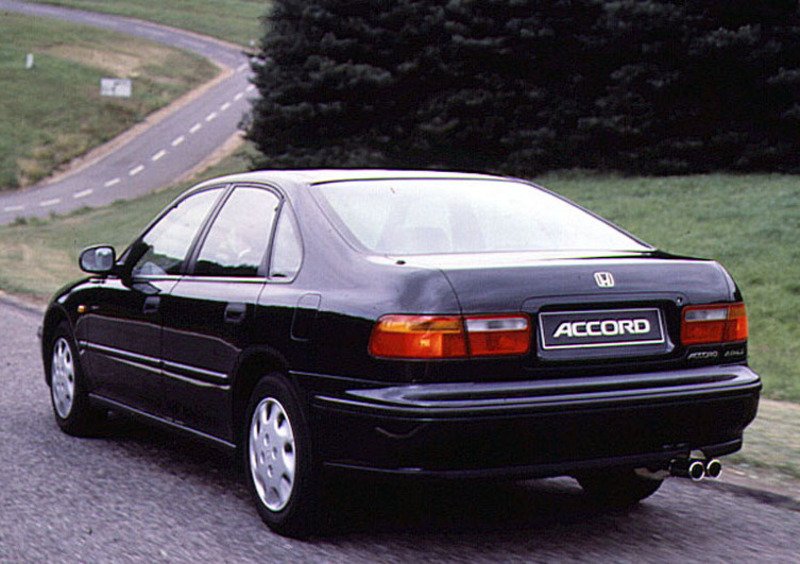 Honda Accord (1993-96) (2)