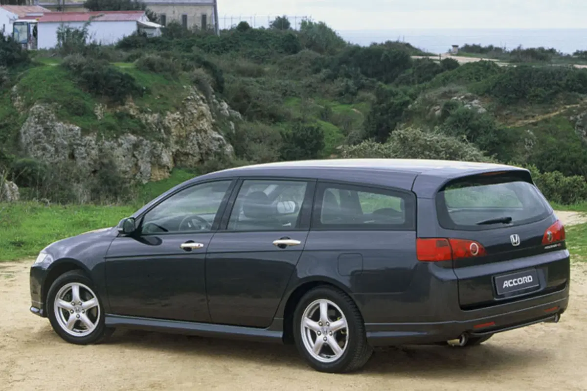 Honda Accord Station Wagon (2003-08) (8)