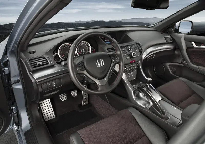 Honda Accord Station Wagon (2008-15) (8)
