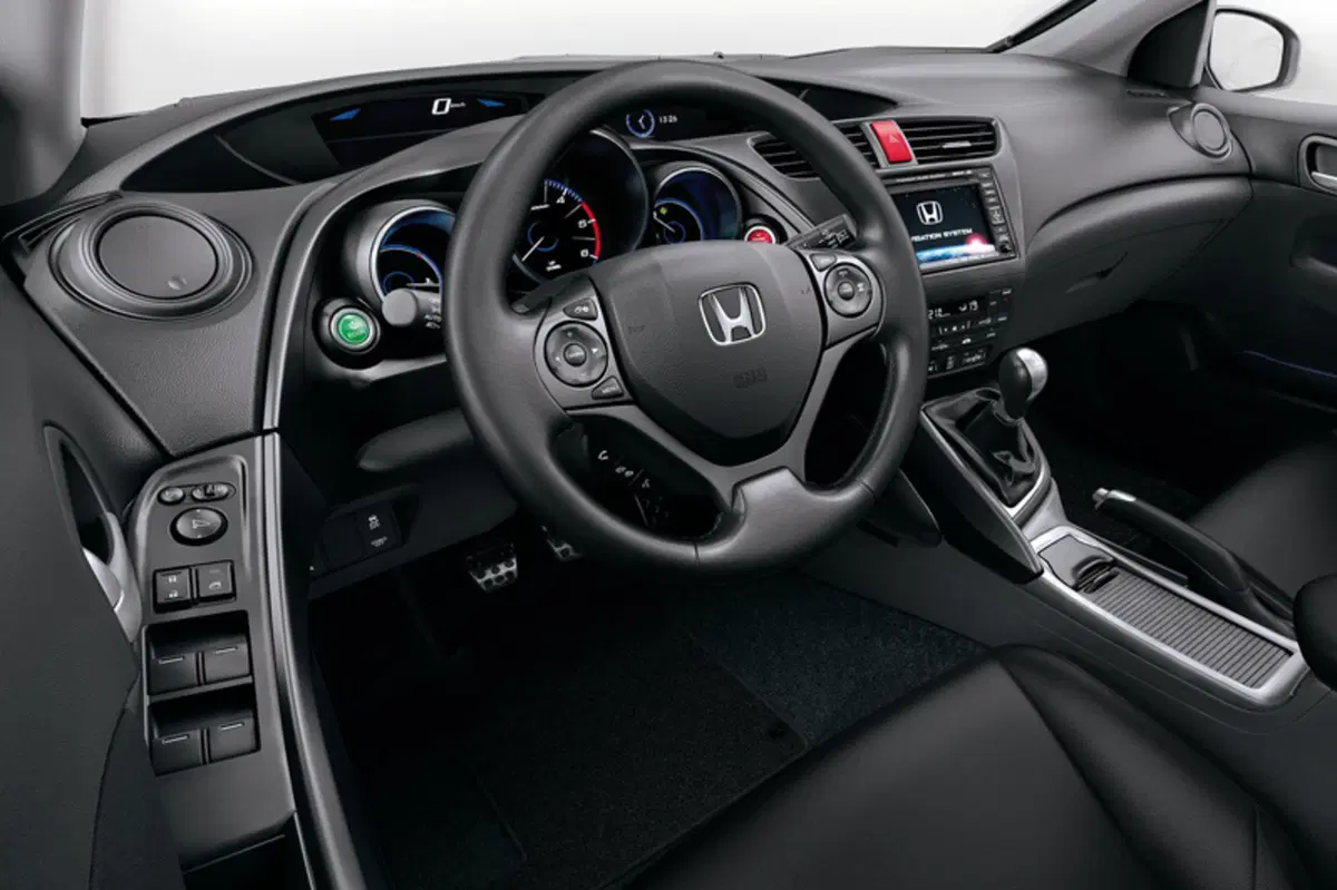 Honda Civic (2012-17) (9)