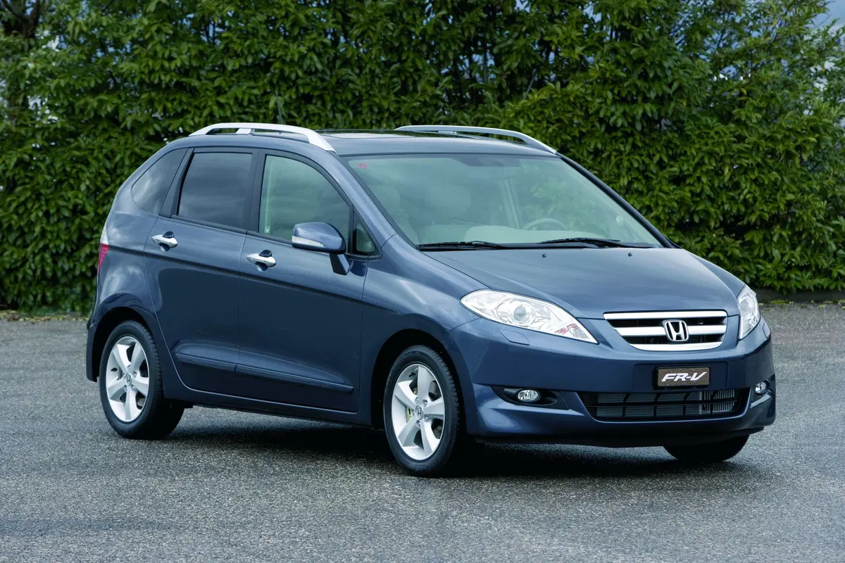 Honda FR-V (2004-10) (5)