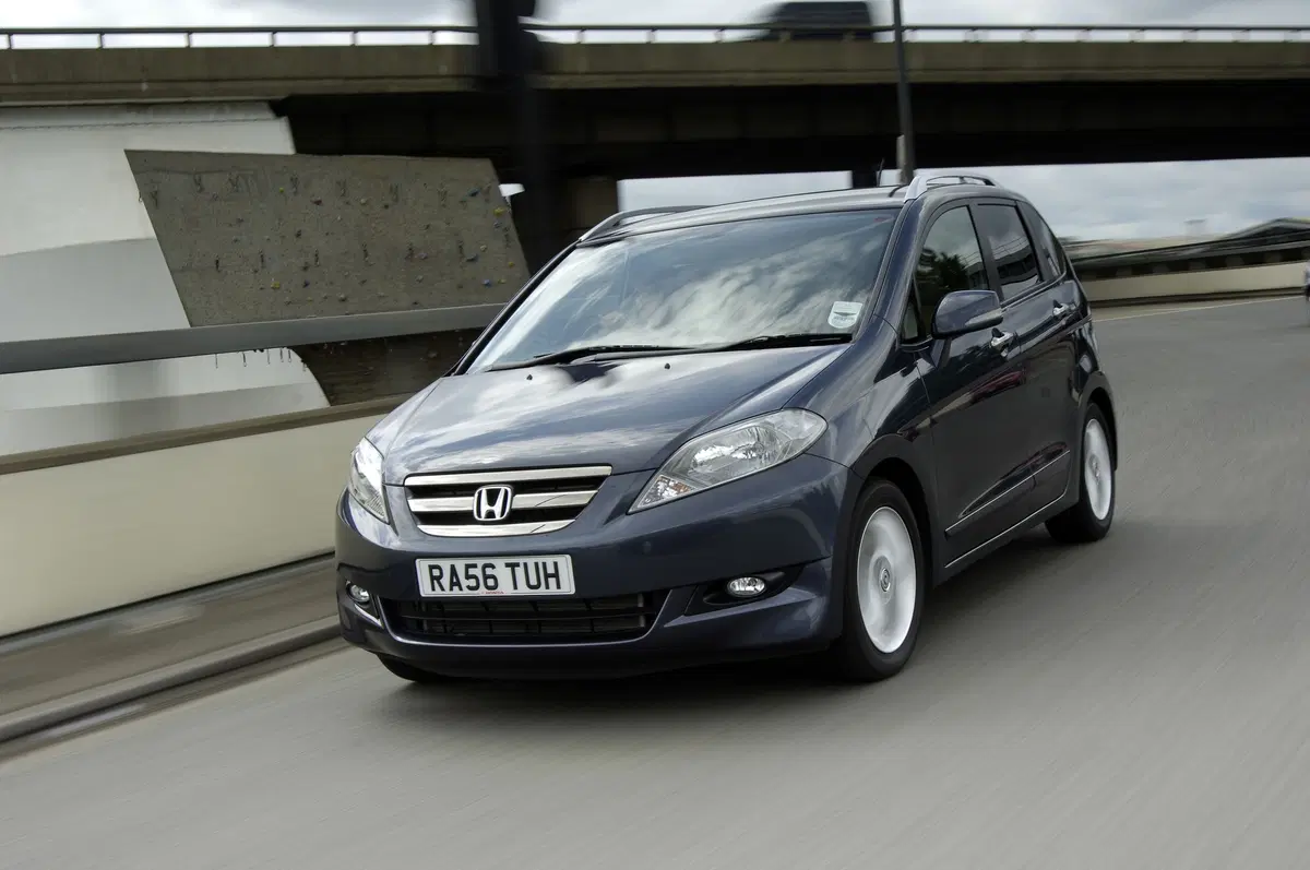 Honda FR-V (2004-10) (7)