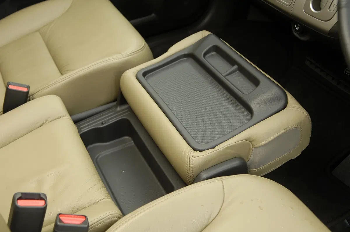 Honda FR-V (2004-10) (15)