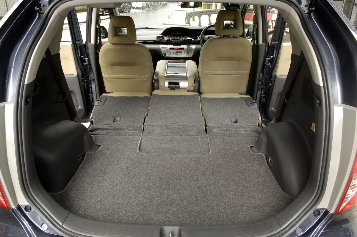 Honda FR-V (2004-10) (19)