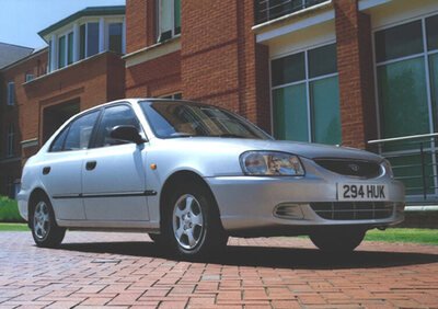 Hyundai Accent (1999-06)