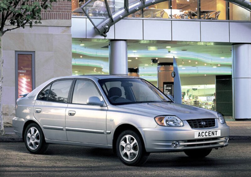 Hyundai Accent (1999-06) (5)