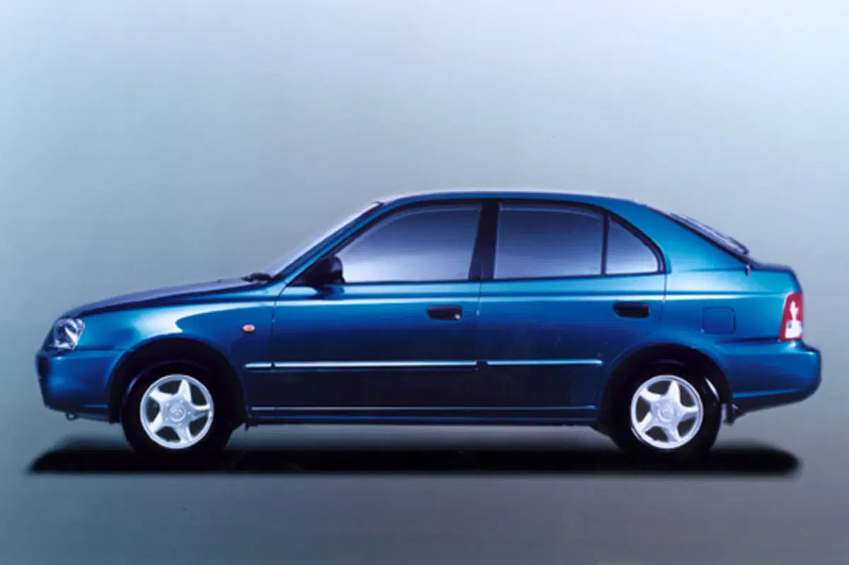 Hyundai Accent (2006-09) (2)