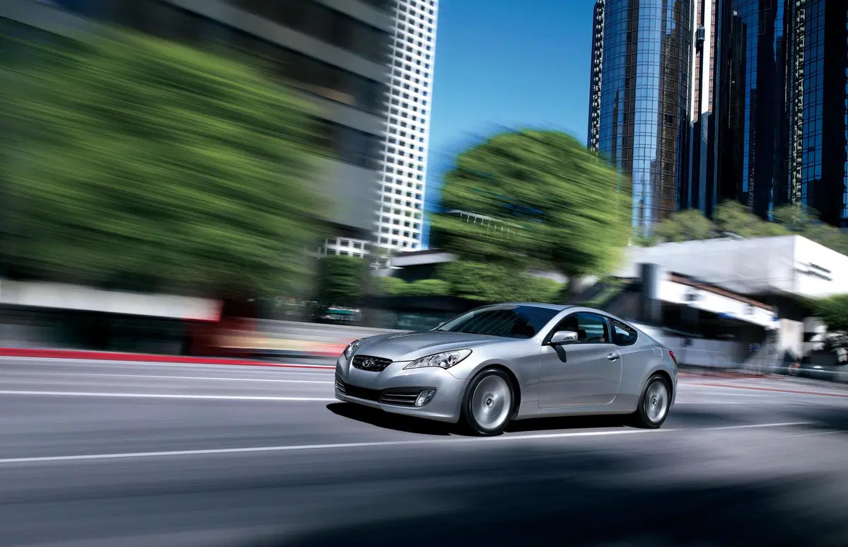 Hyundai Genesis (2010-13) (3)