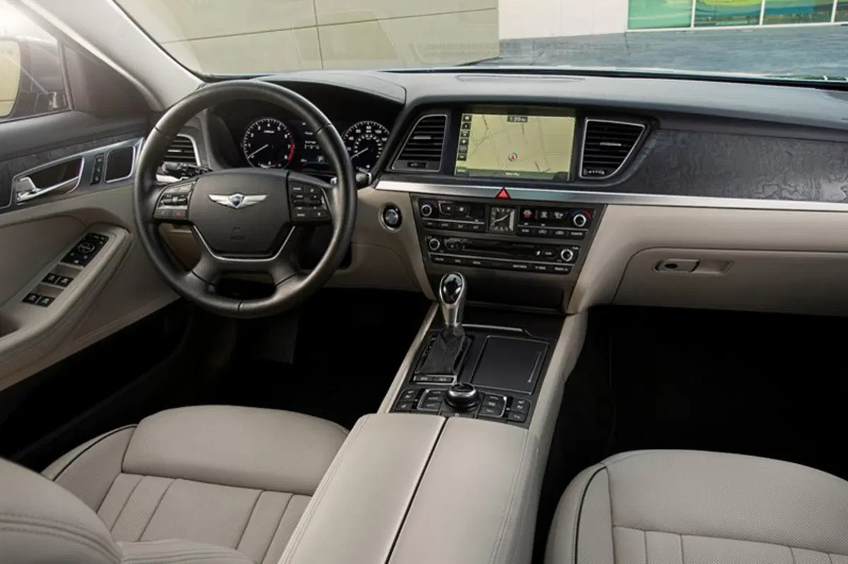Hyundai Genesis (2014-16) (12)